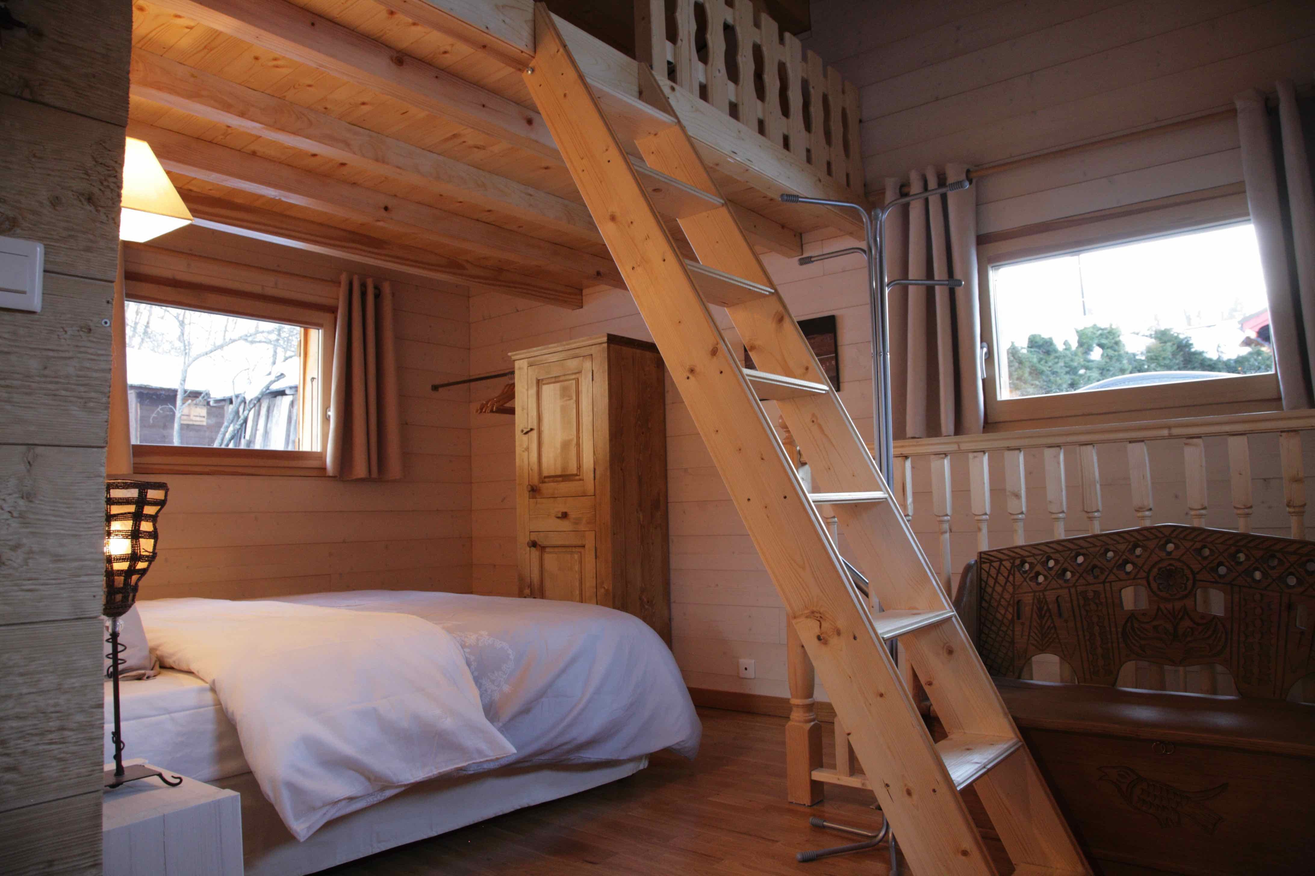 vue de la chambre et de la mezzanine